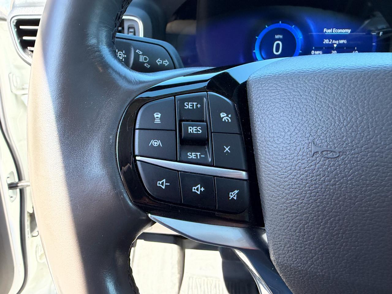 Ford Explorer Platinum 4WD 2022