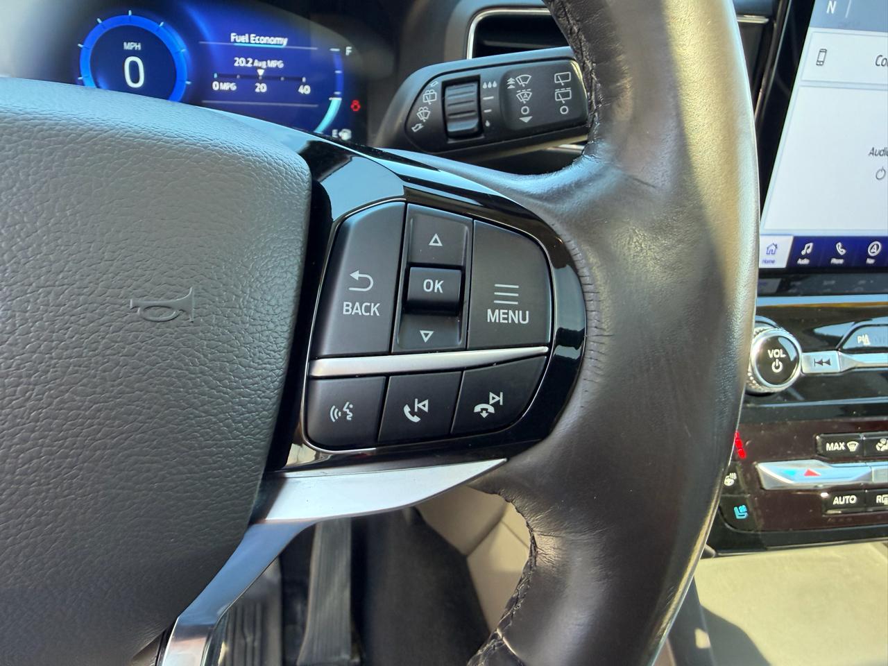 Ford Explorer Platinum 4WD 2022