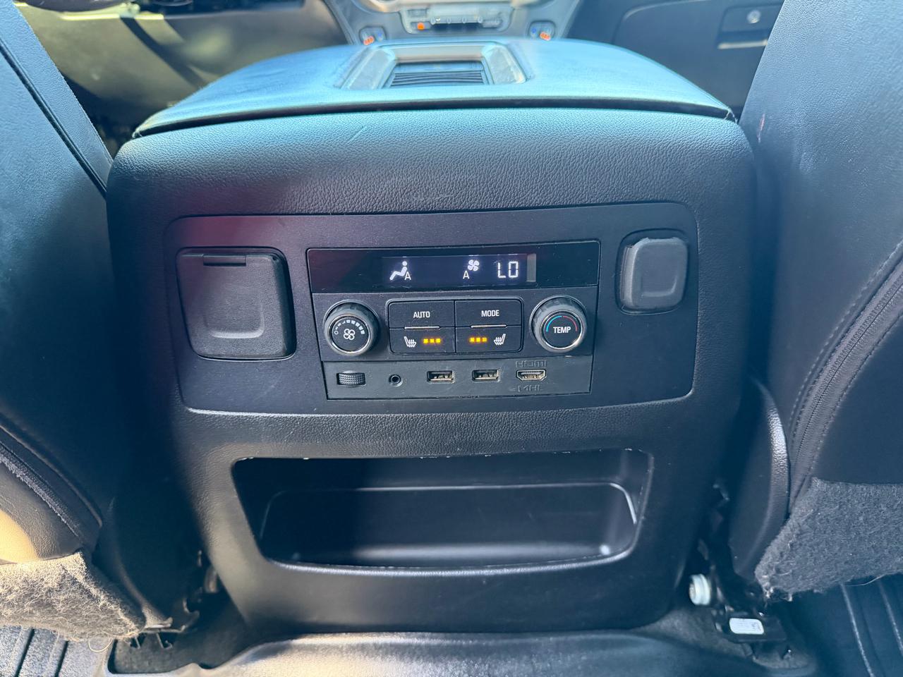 GMC Yukon XL 4WD 4dr Denali 2018