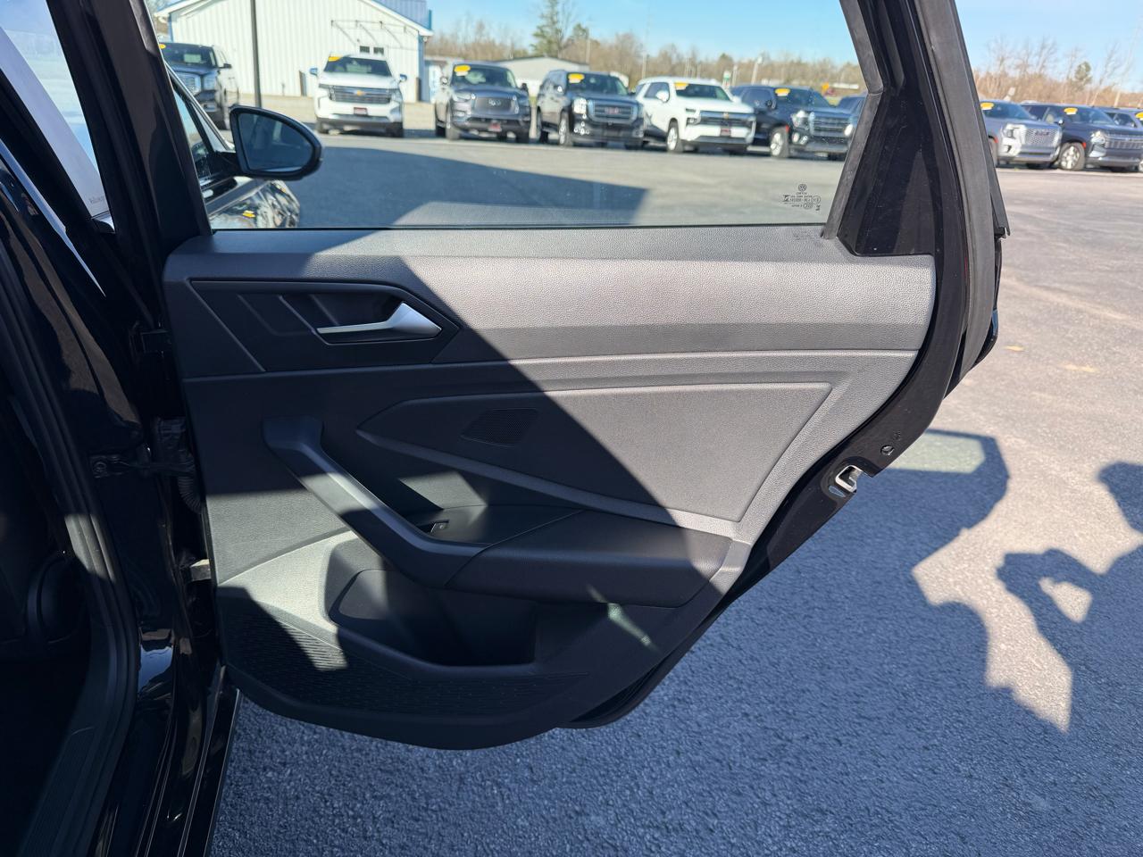 Volkswagen Jetta SE Auto 2024