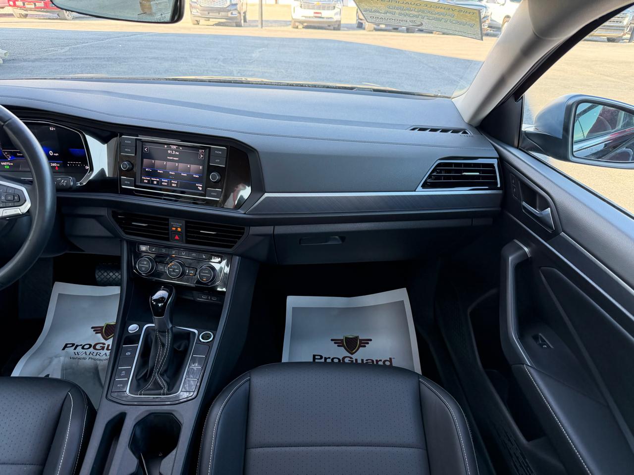 Volkswagen Jetta SE Auto 2024