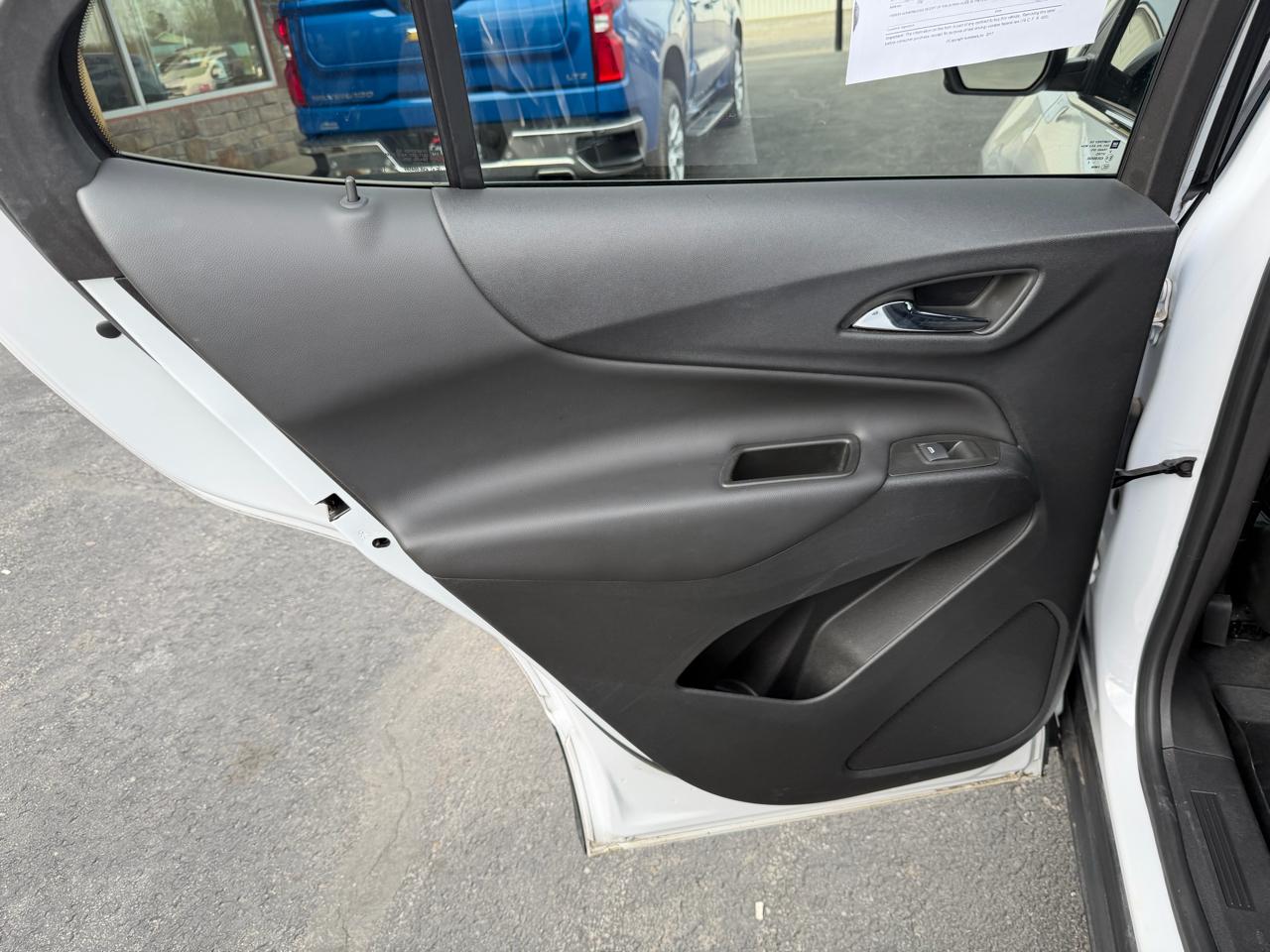 Chevrolet Equinox FWD 4dr LT w/1LT 2022