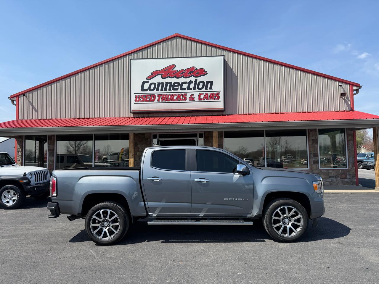 GMC Canyon 4WD Crew Cab 128" Denali 2021