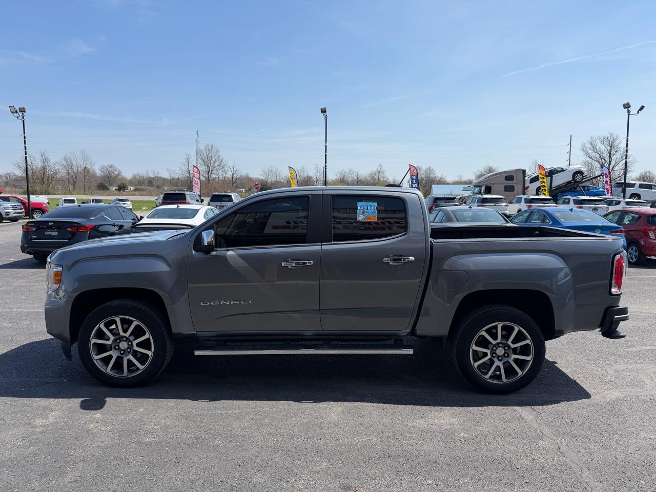 GMC Canyon 4WD Crew Cab 128" Denali 2021