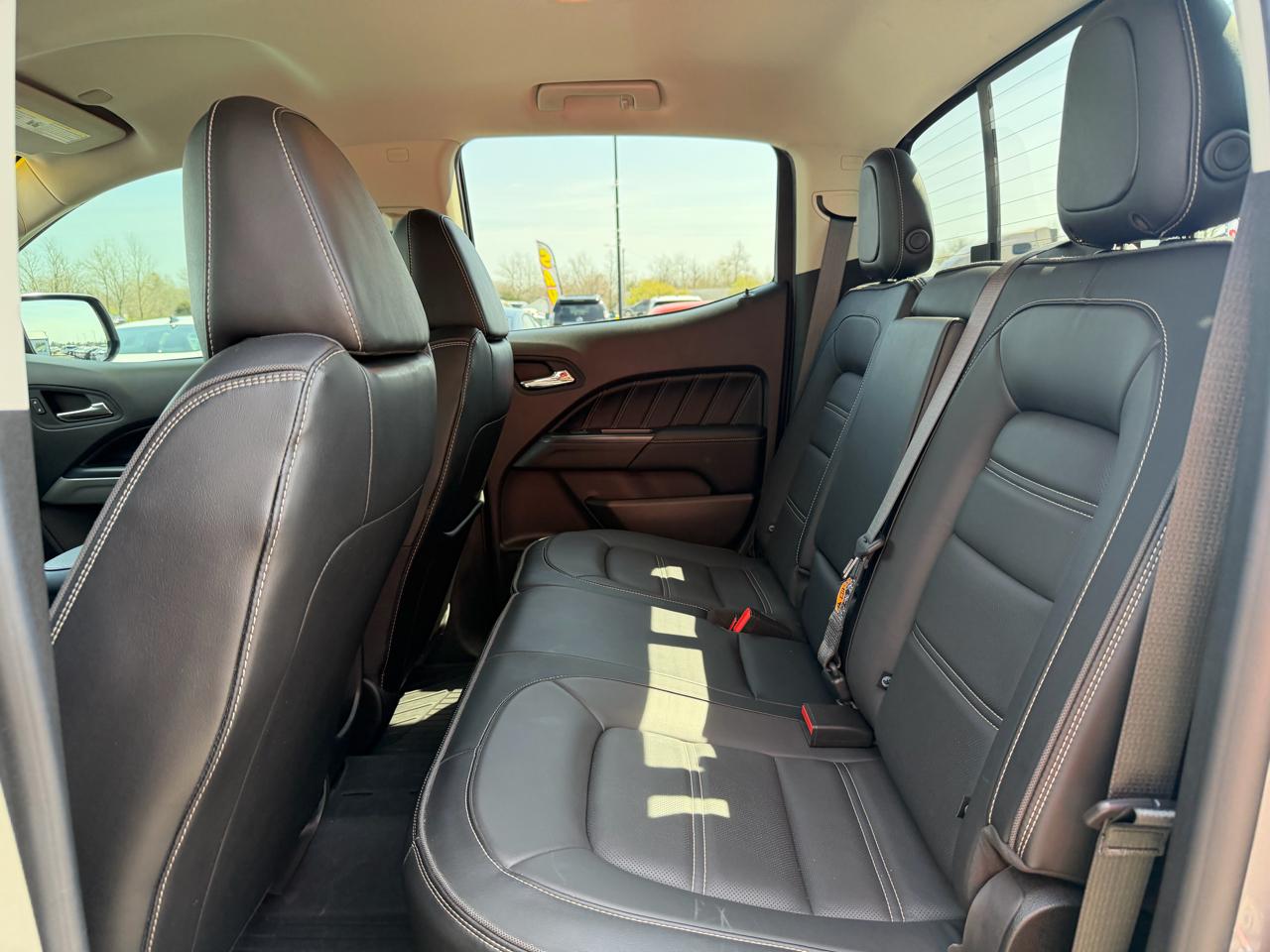 GMC Canyon 4WD Crew Cab 128" Denali 2021