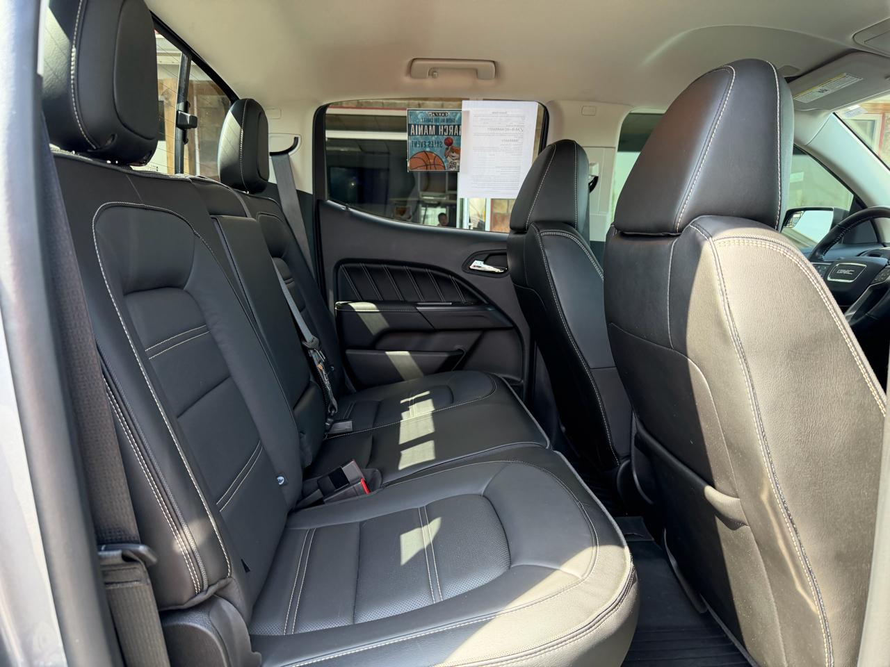 GMC Canyon 4WD Crew Cab 128" Denali 2021