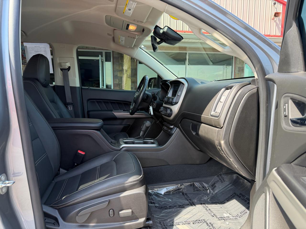 GMC Canyon 4WD Crew Cab 128" Denali 2021