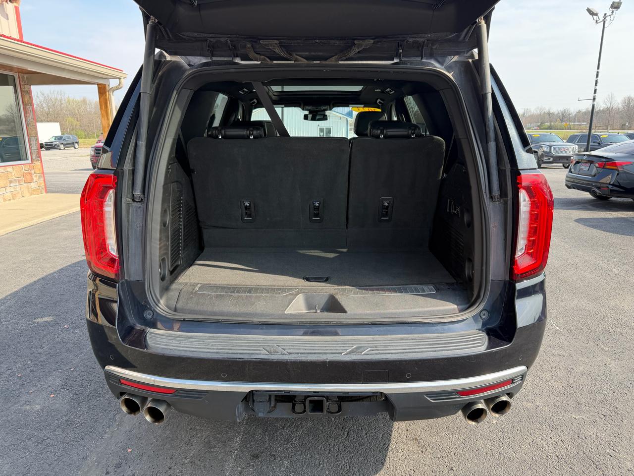 GMC Yukon 4WD 4dr Denali 2023