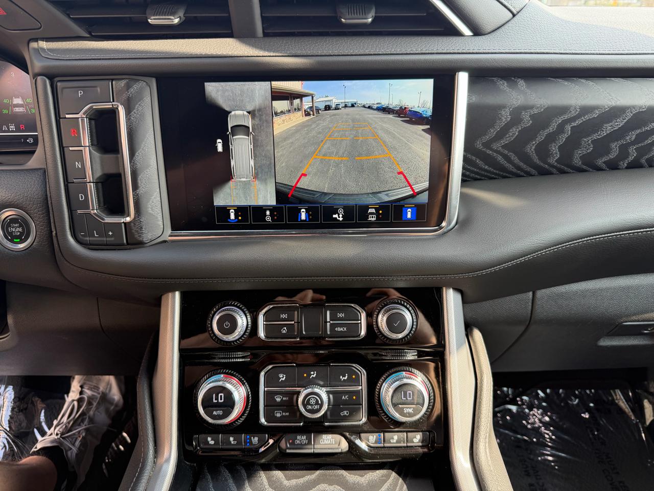 GMC Yukon 4WD 4dr Denali 2023