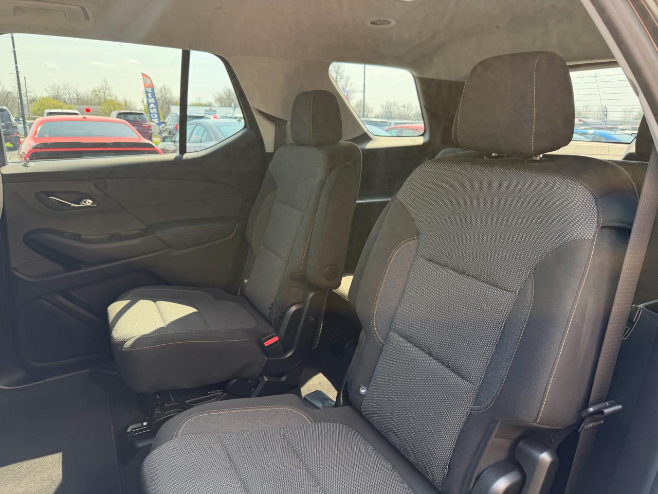 Chevrolet Traverse AWD 4dr LT Cloth w/1LT 2021