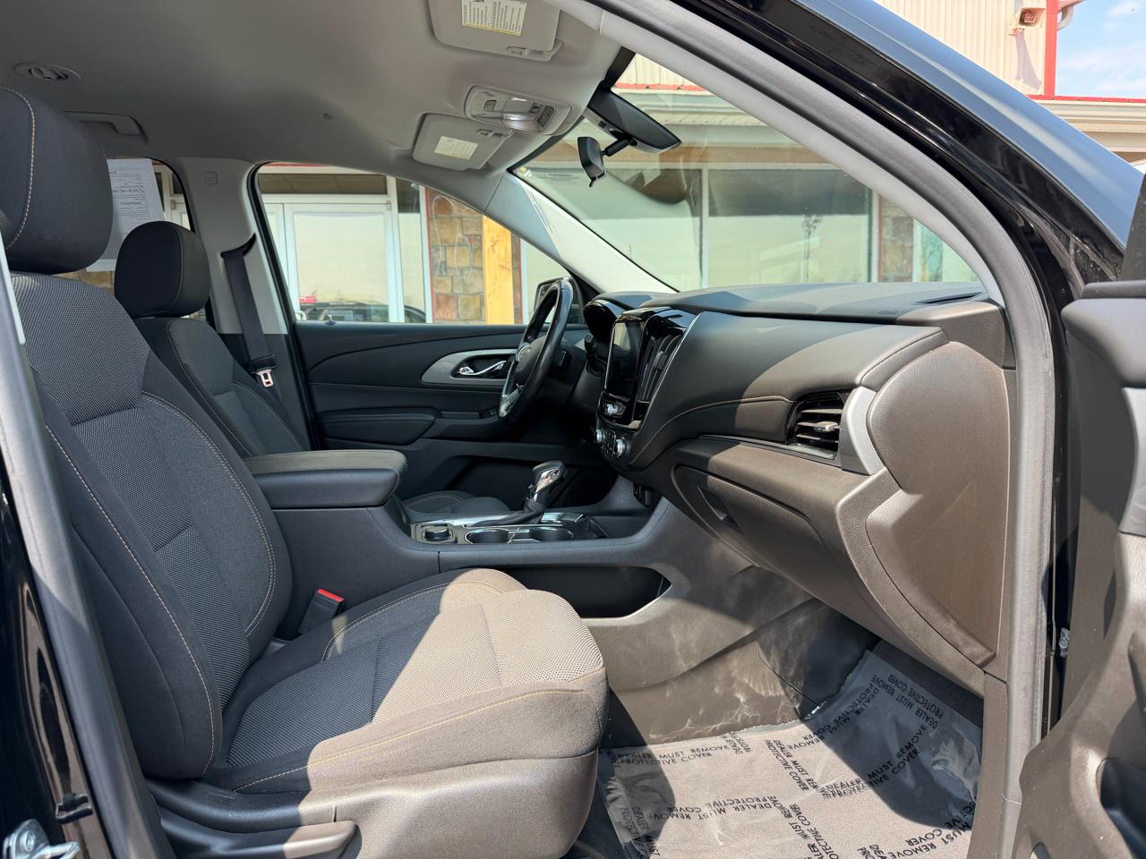 Chevrolet Traverse AWD 4dr LT Cloth w/1LT 2021