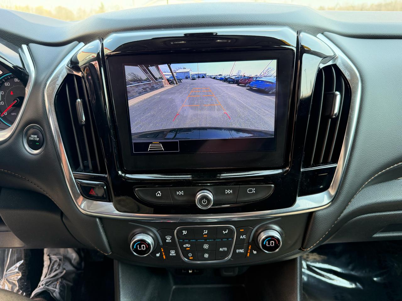 Chevrolet Traverse AWD 4dr LT Cloth w/1LT 2021