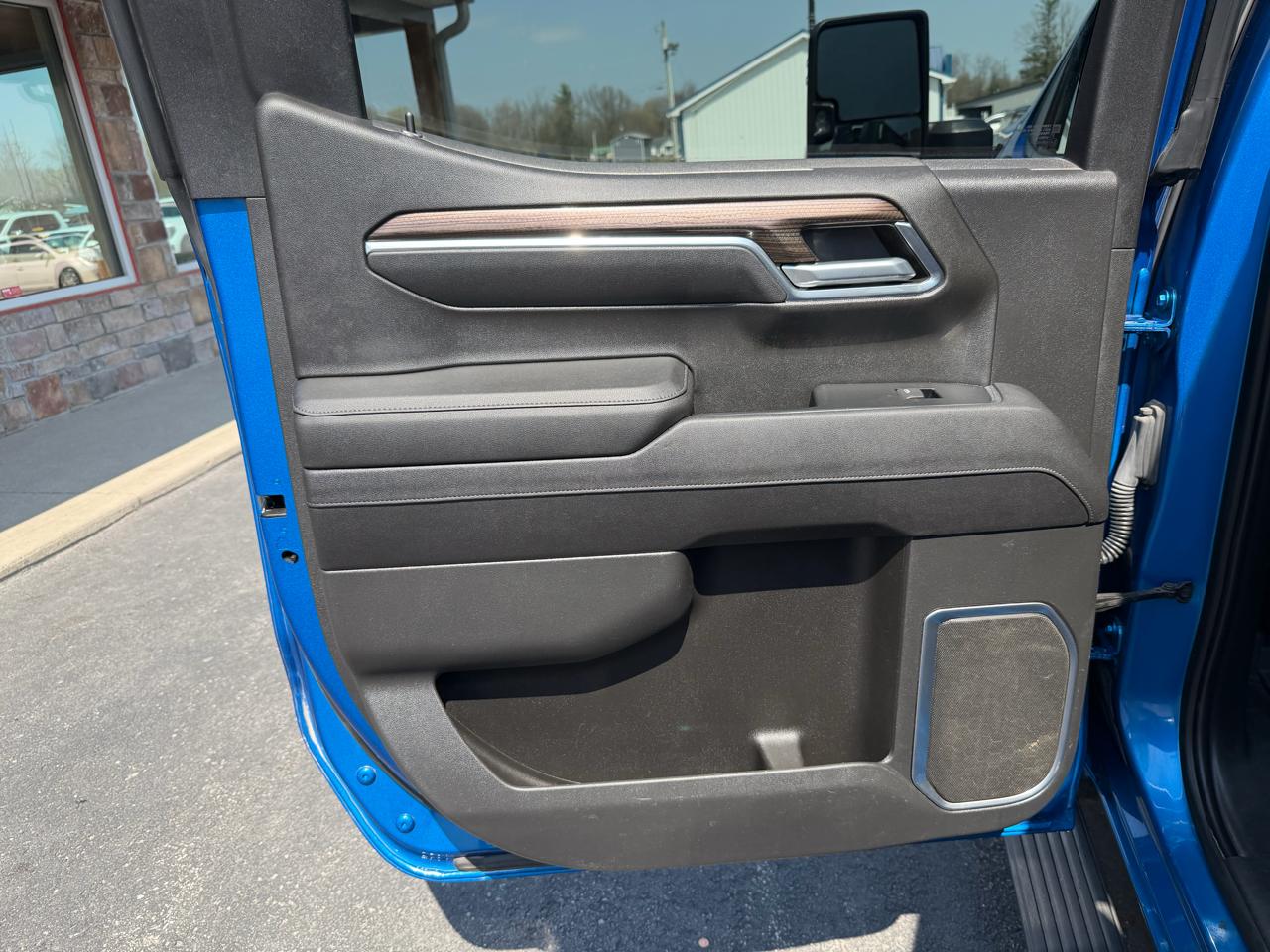 Chevrolet Silverado 1500 4WD Crew Cab 157" RST 2023