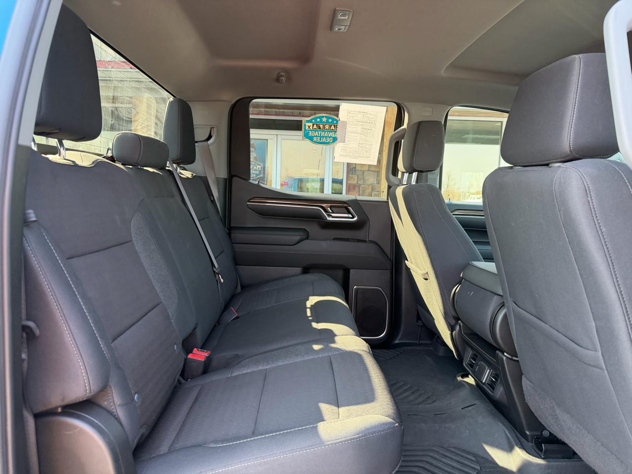 Chevrolet Silverado 1500 4WD Crew Cab 147" RST 2024