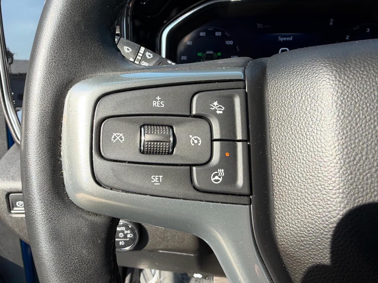 Chevrolet Silverado 1500 4WD Crew Cab 147" RST 2024