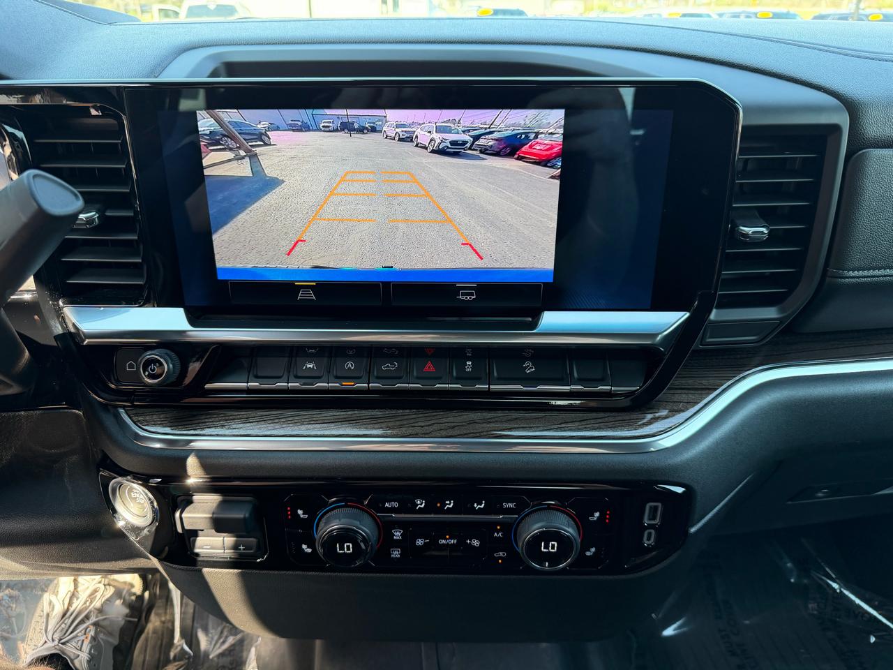 Chevrolet Silverado 1500 4WD Crew Cab 147" RST 2024