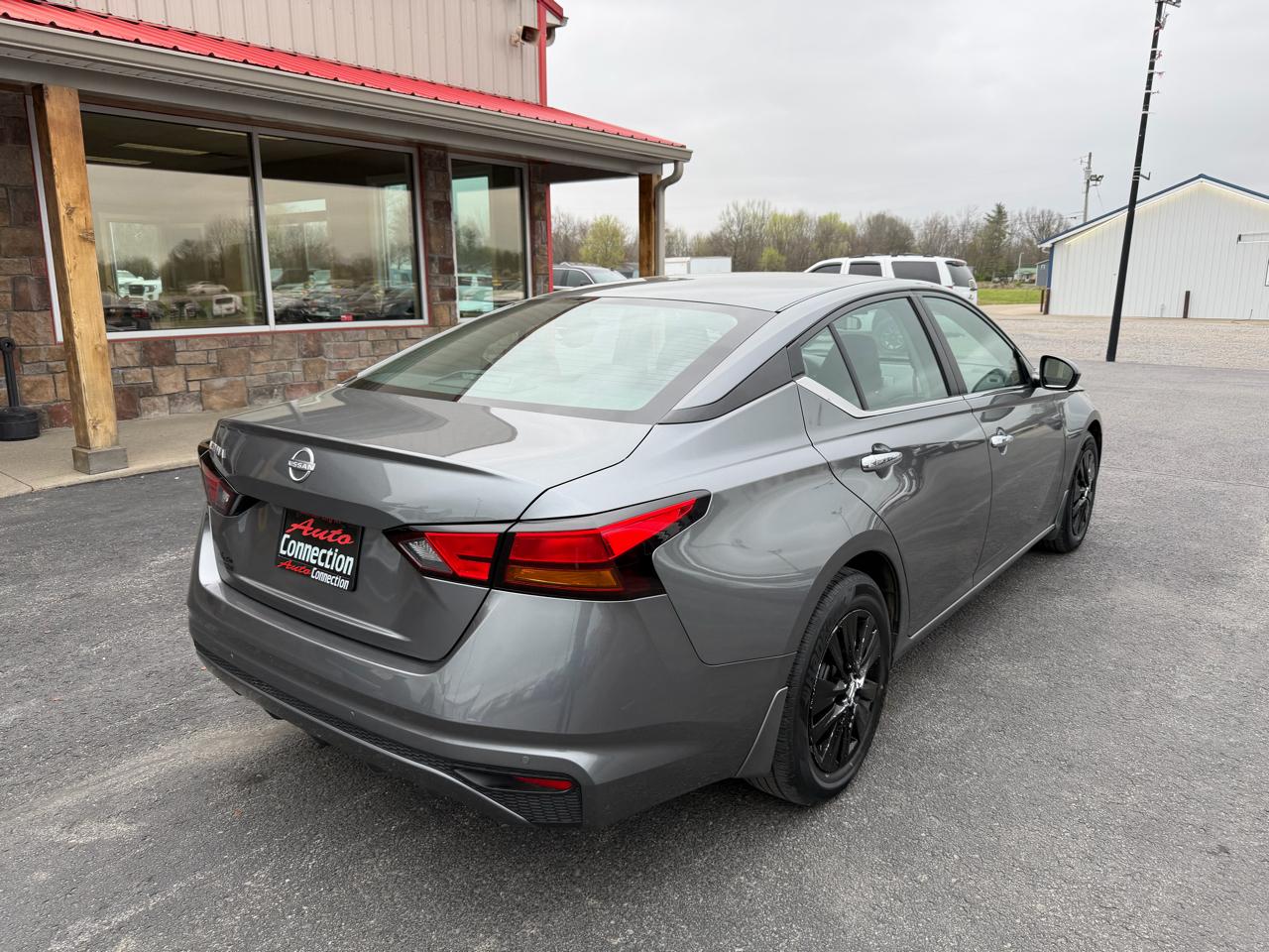 Nissan Altima 2.5 S Sedan 2023