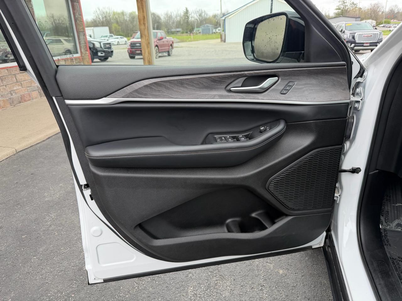 Jeep Grand Cherokee Limited 4x4 2023