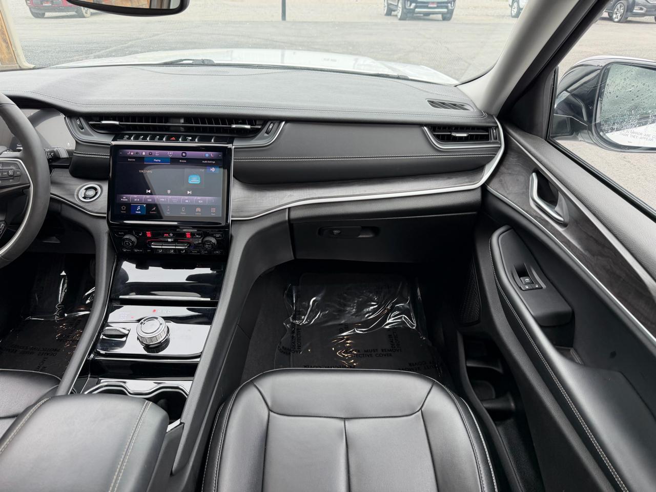 Jeep Grand Cherokee Limited 4x4 2023