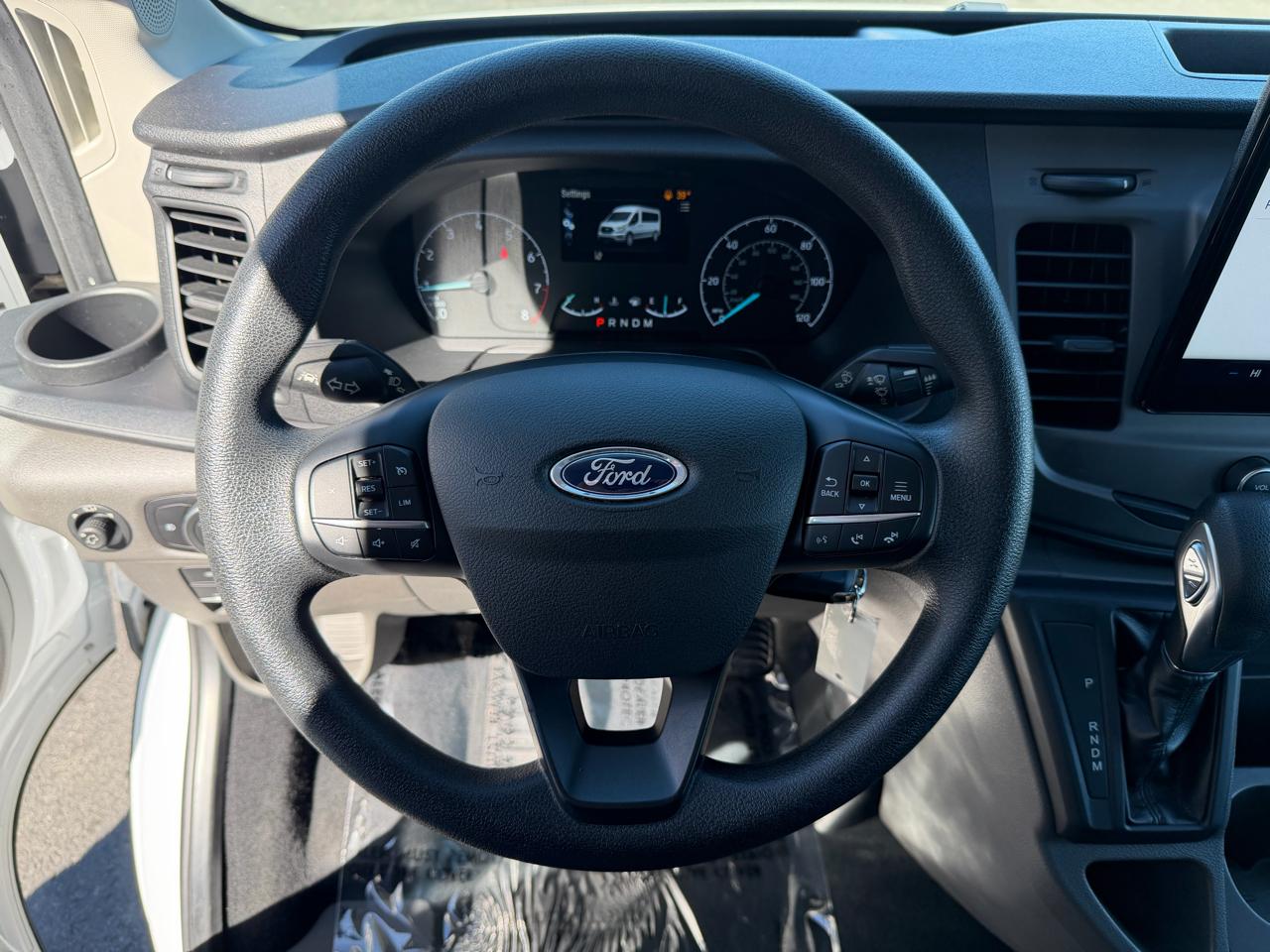 Ford Transit Passenger Wagon T-350 148" Med Roof XLT RWD 2022