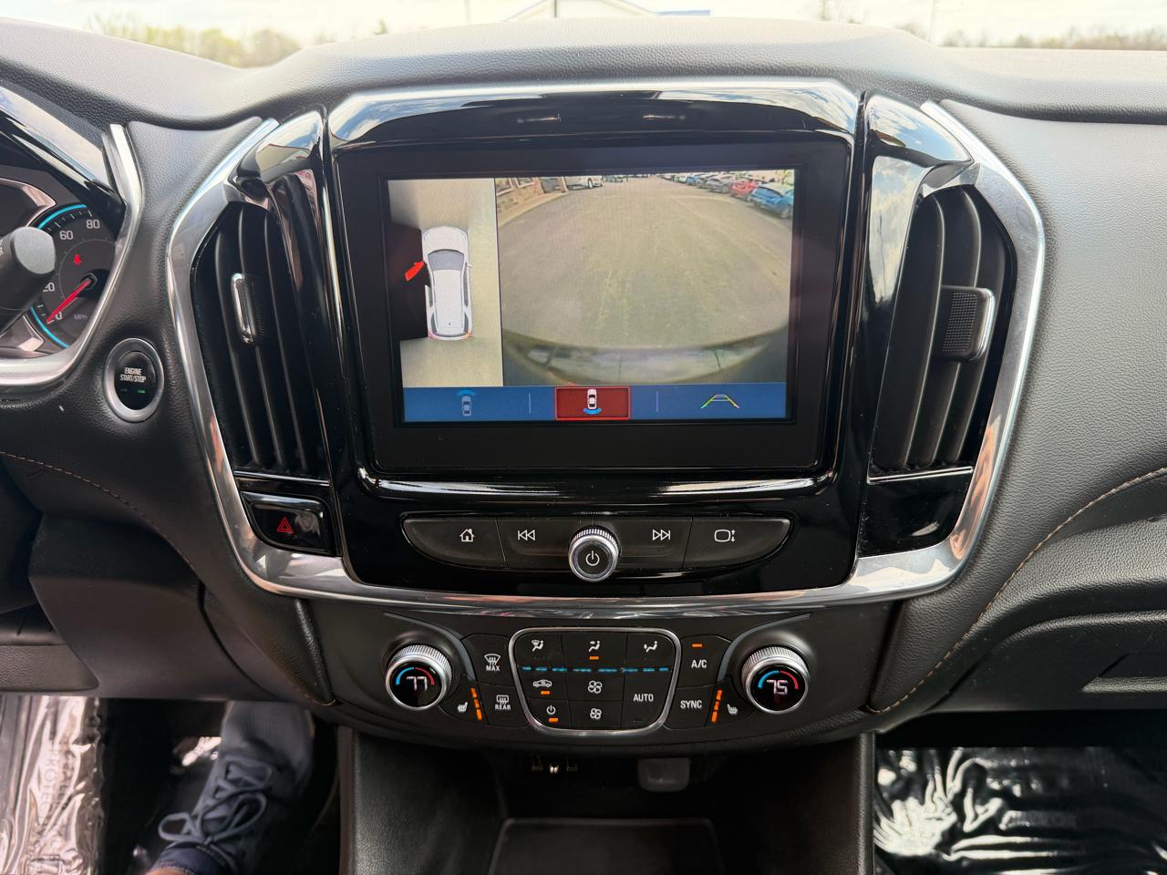 Chevrolet Traverse FWD 4dr LT Leather w/3LT 2019