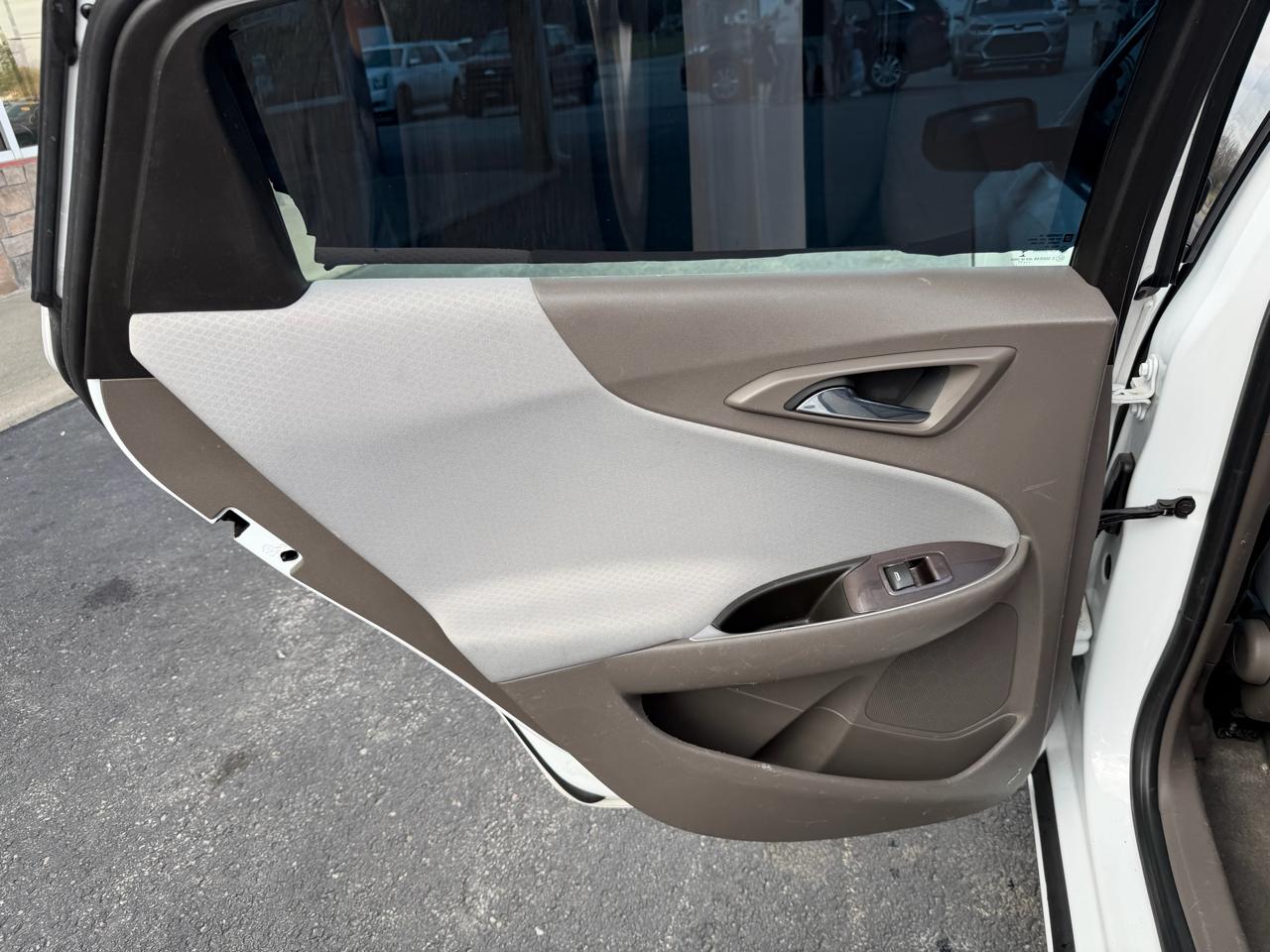 Chevrolet Malibu 4dr Sdn LS w/1FL 2017