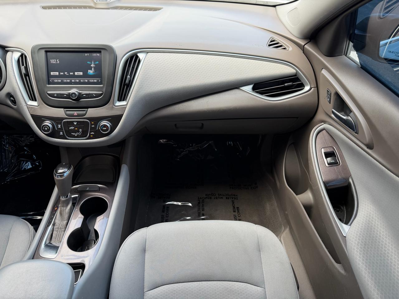 Chevrolet Malibu 4dr Sdn LS w/1FL 2017