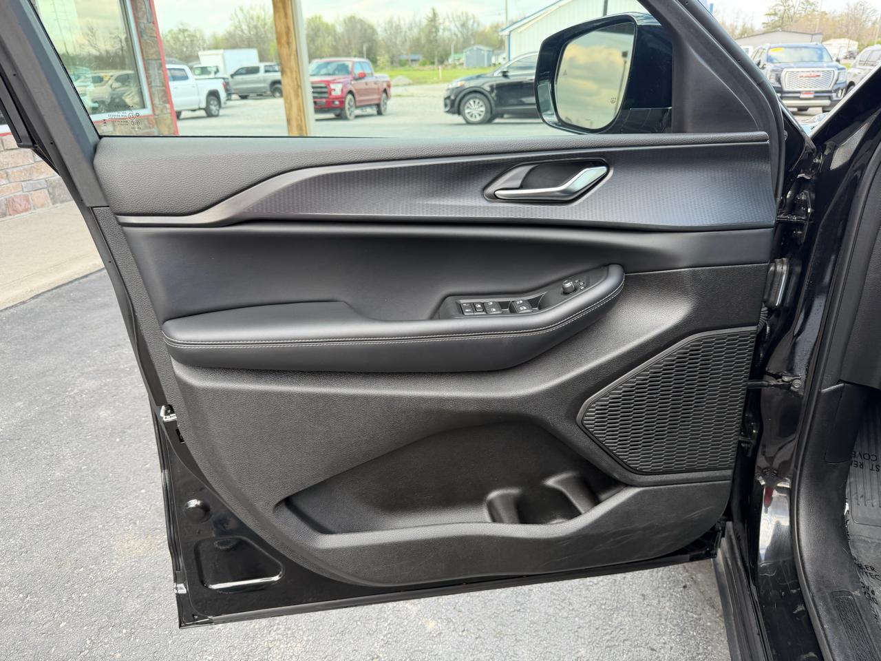 Jeep Grand Cherokee Altitude 4x4 2025