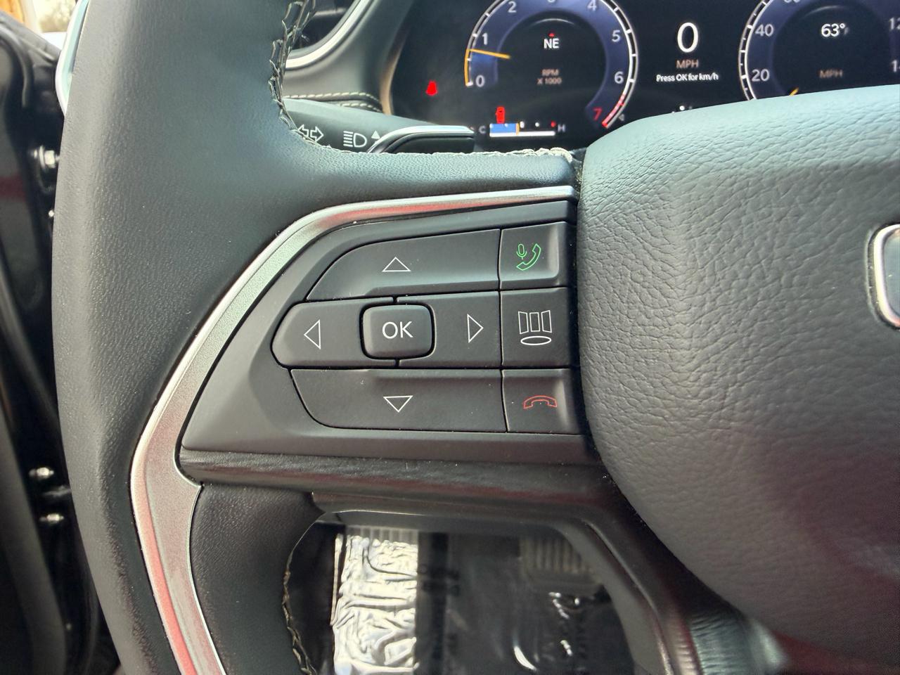 Jeep Grand Cherokee Altitude 4x4 2025