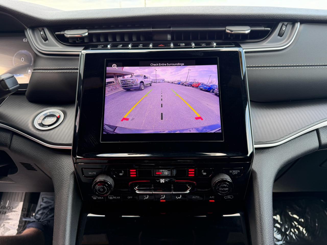 Jeep Grand Cherokee Altitude 4x4 2025