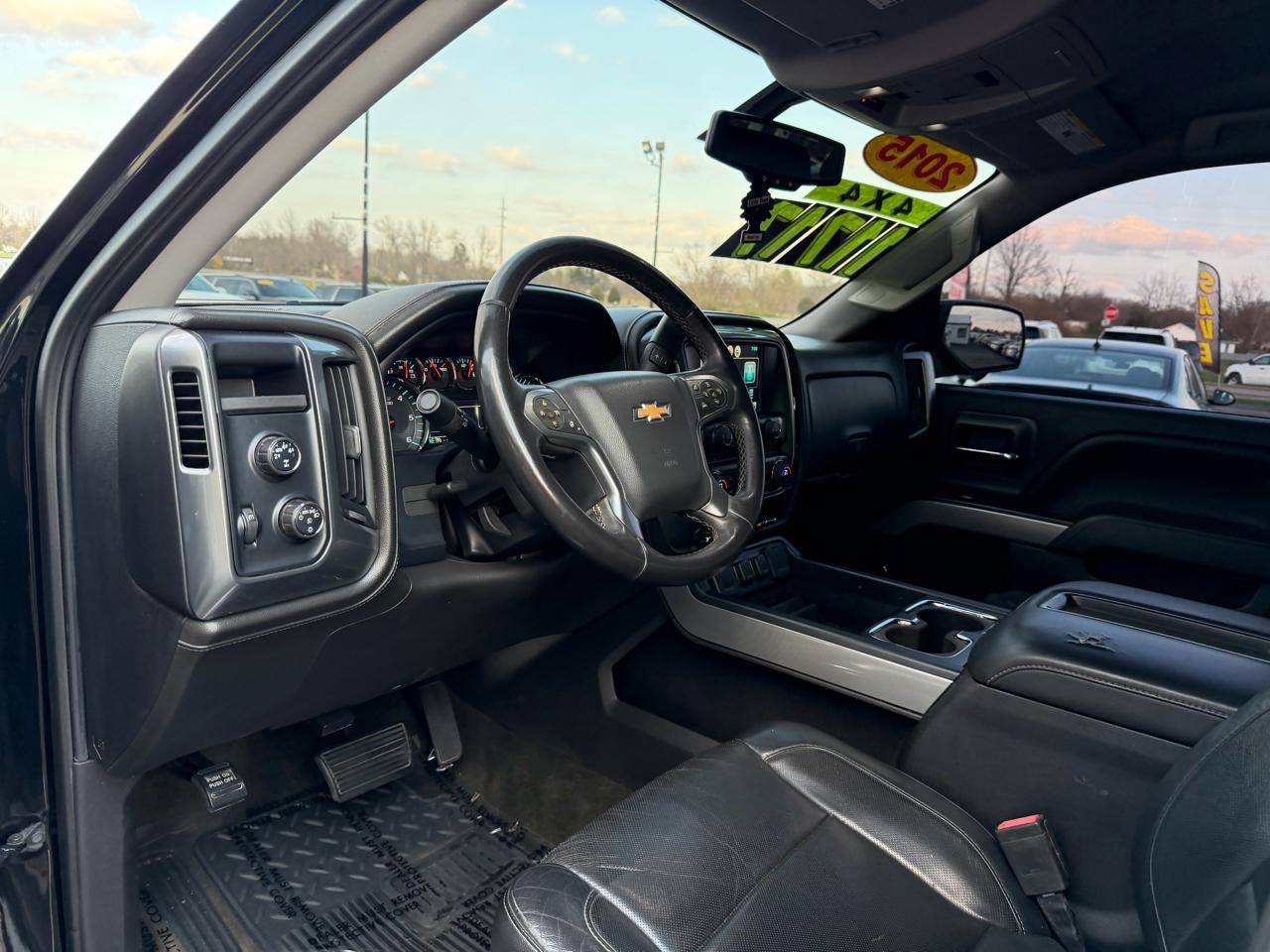 Chevrolet Silverado 1500 4WD Crew Cab 143.5" LTZ w/2LZ 2015