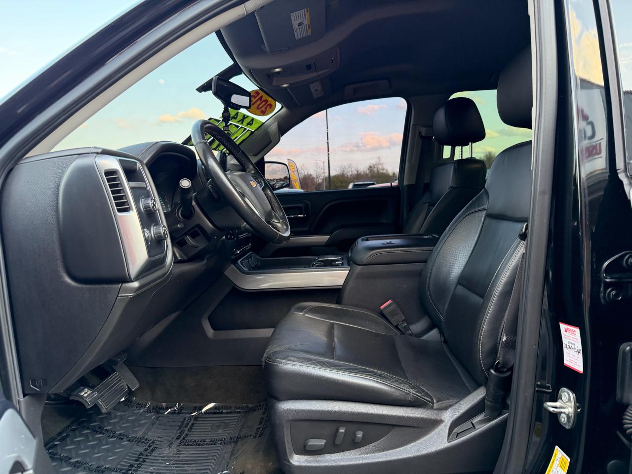 Chevrolet Silverado 1500 4WD Crew Cab 143.5" LTZ w/2LZ 2015