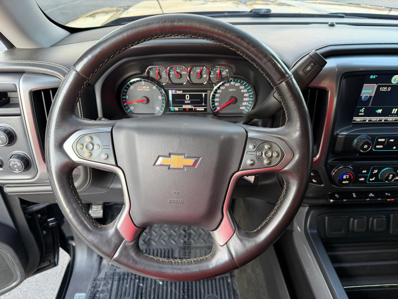 Chevrolet Silverado 1500 4WD Crew Cab 143.5" LTZ w/2LZ 2015