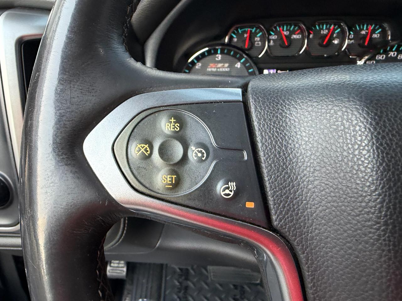 Chevrolet Silverado 1500 4WD Crew Cab 143.5" LTZ w/2LZ 2015