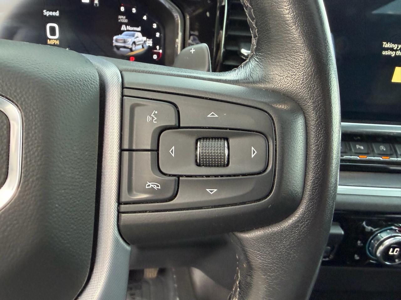 GMC Sierra 1500 4WD Crew Cab 157" SLT 2022