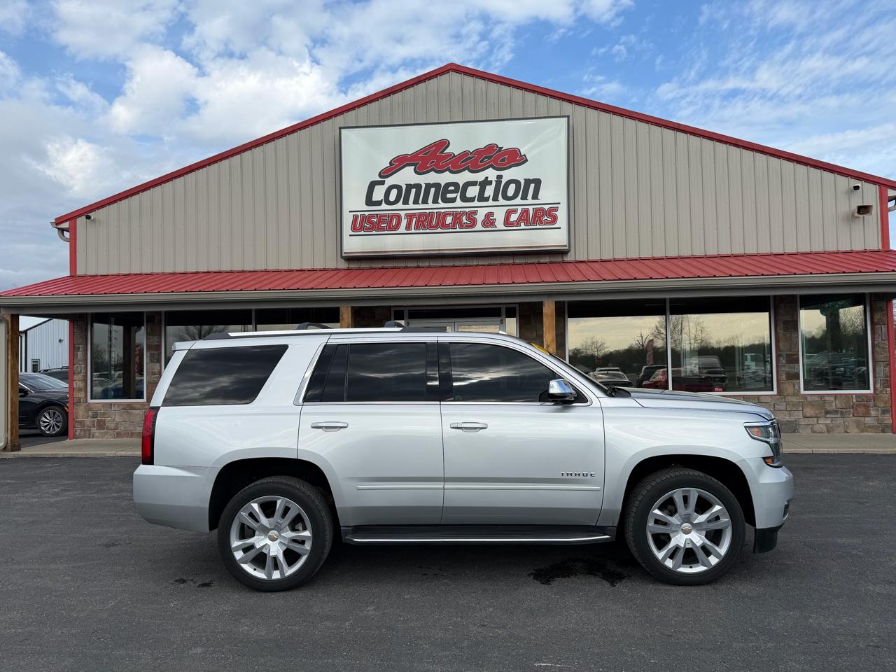 Chevrolet Tahoe 4WD 4dr Premier 2018