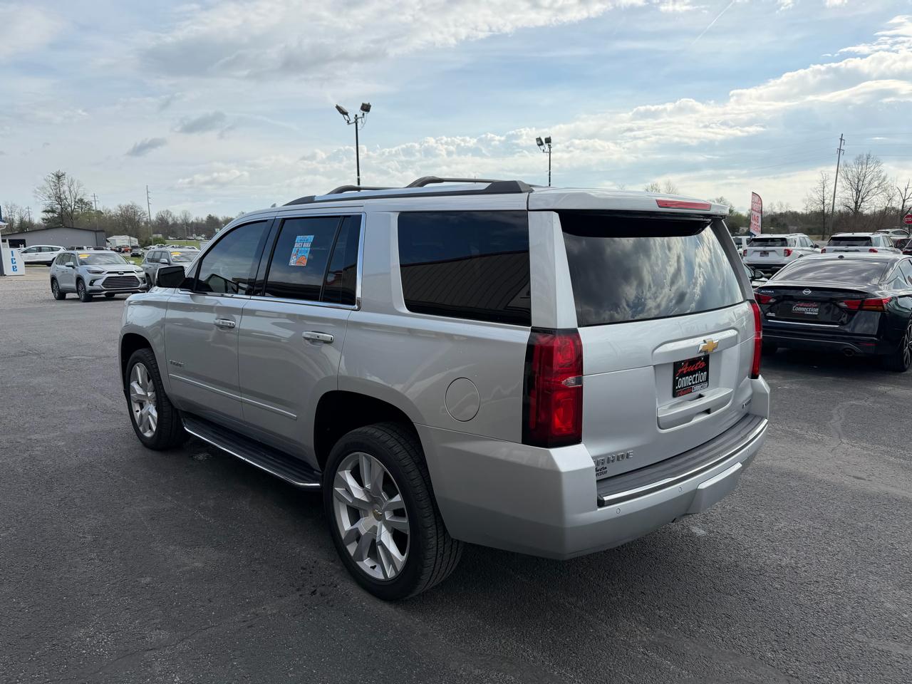 Chevrolet Tahoe 4WD 4dr Premier 2018