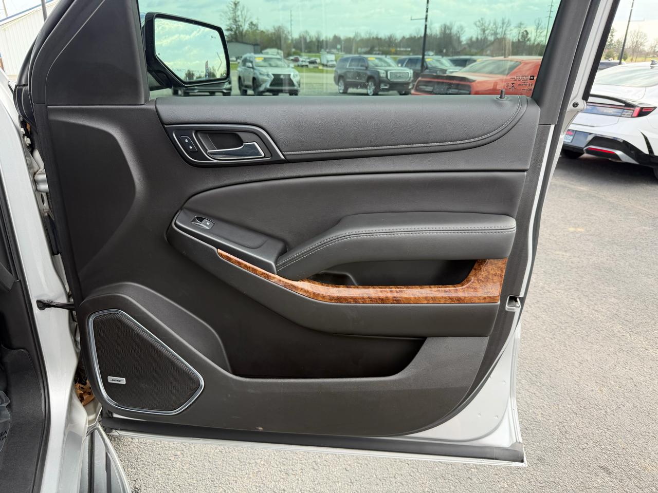 Chevrolet Tahoe 4WD 4dr Premier 2018