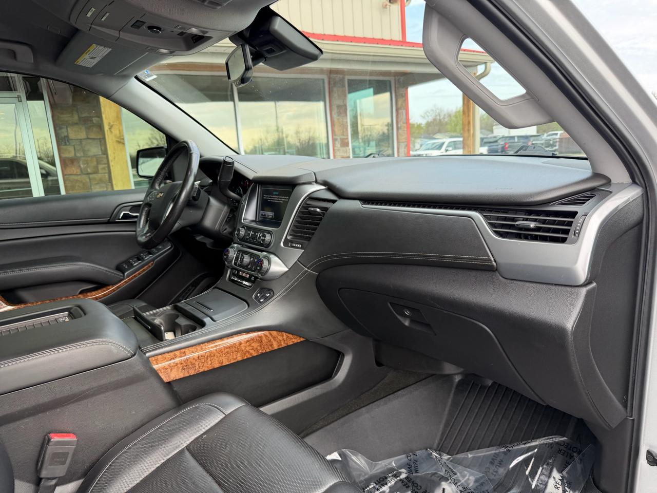 Chevrolet Tahoe 4WD 4dr Premier 2018