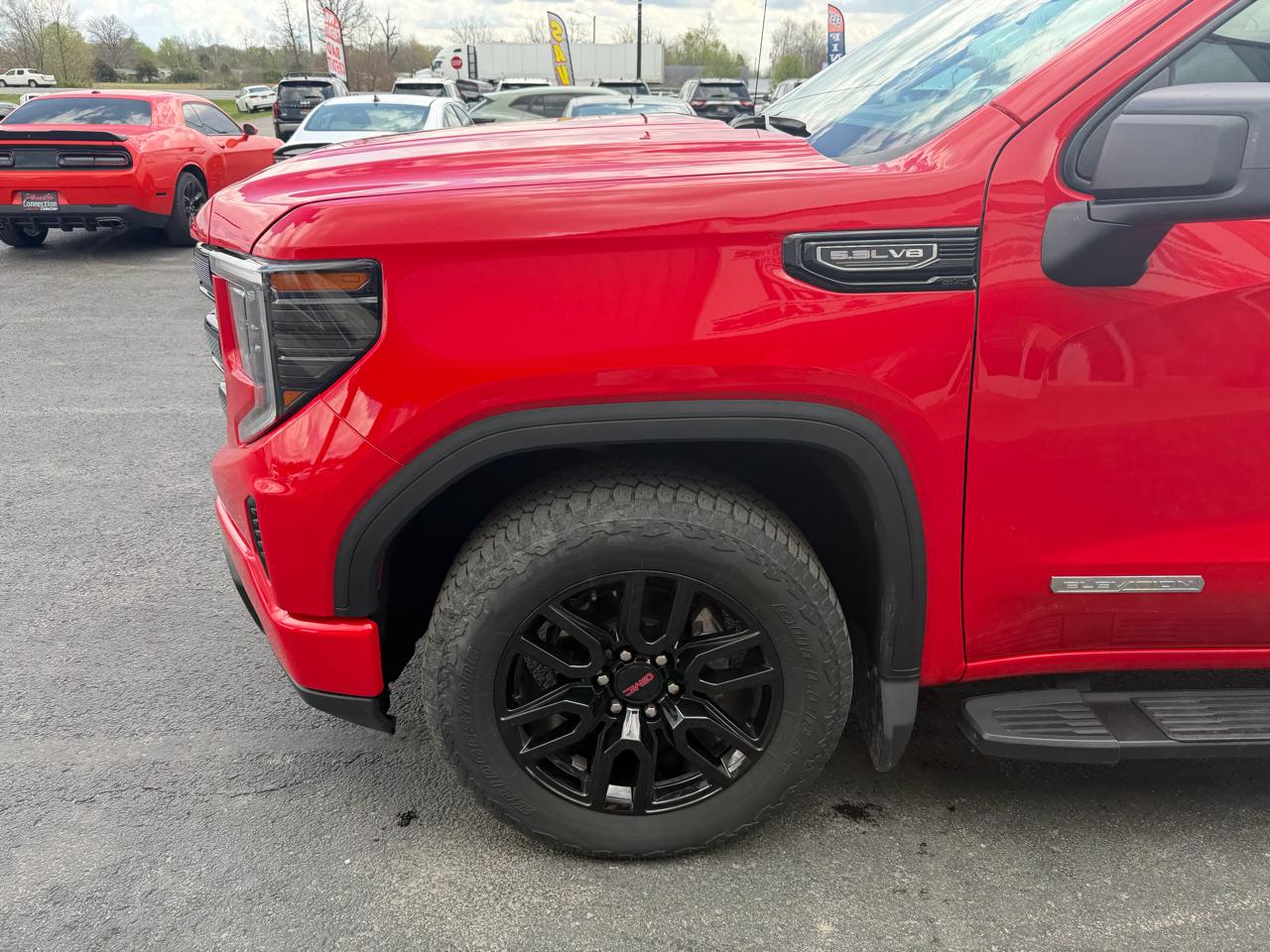 GMC Sierra 1500 4WD Crew Cab 147" Elevation w/3SB 2024