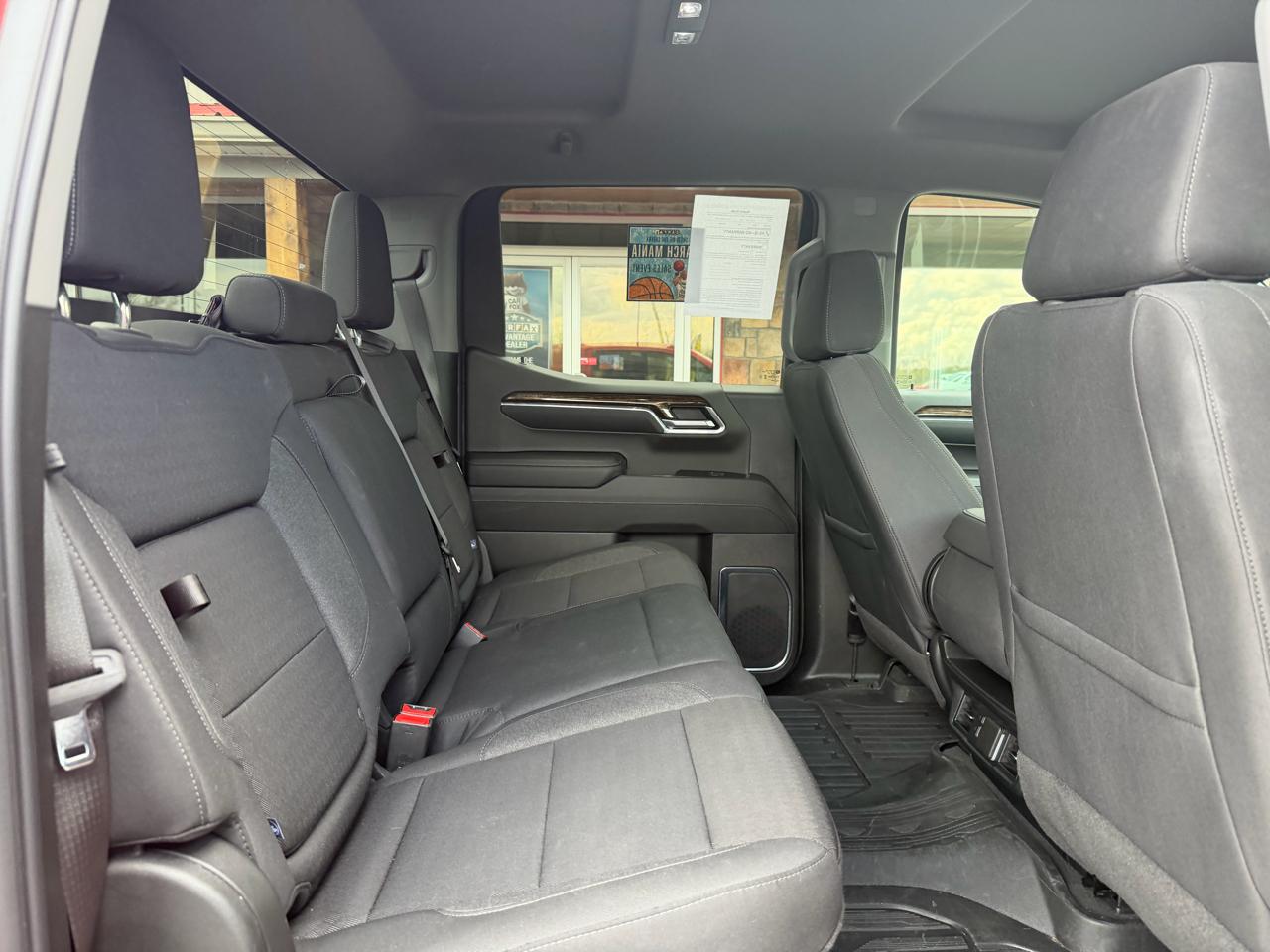 GMC Sierra 1500 4WD Crew Cab 147" Elevation w/3SB 2024