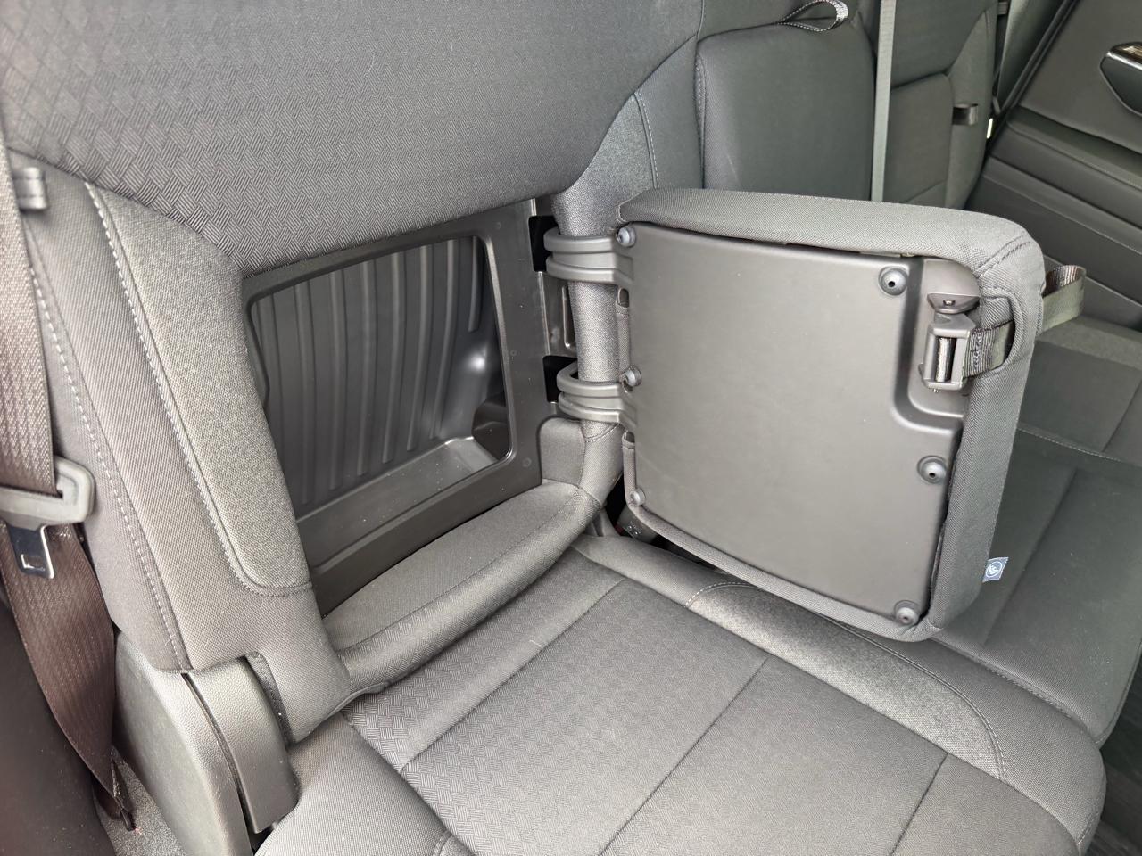 GMC Sierra 1500 4WD Crew Cab 147" Elevation w/3SB 2024