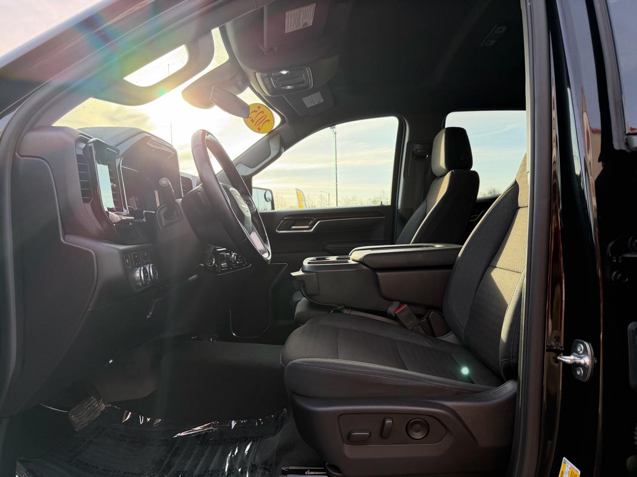 GMC Sierra 1500 4WD Double Cab 147" Elevation w/3VL 2025