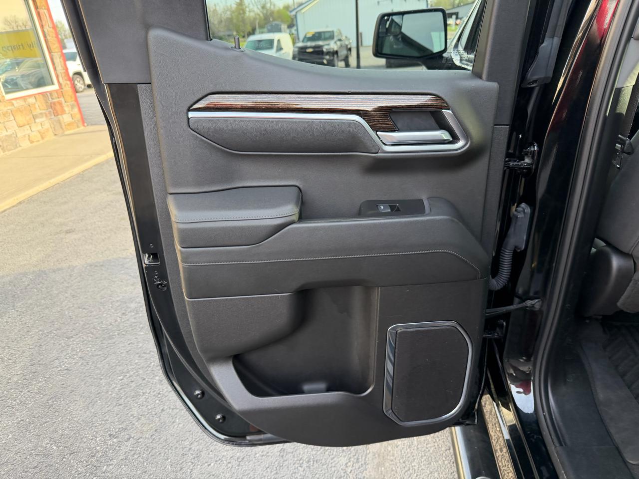 GMC Sierra 1500 4WD Double Cab 147" Elevation w/3VL 2025