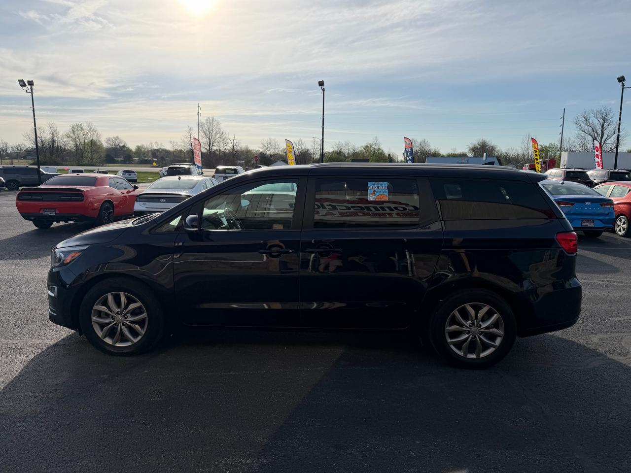 Kia Sedona EX FWD 2021
