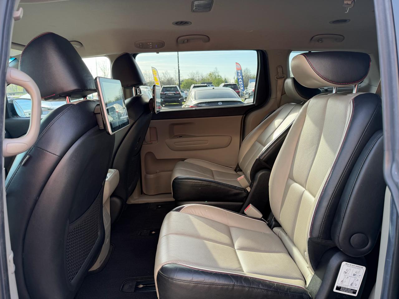 Kia Sedona EX FWD 2021