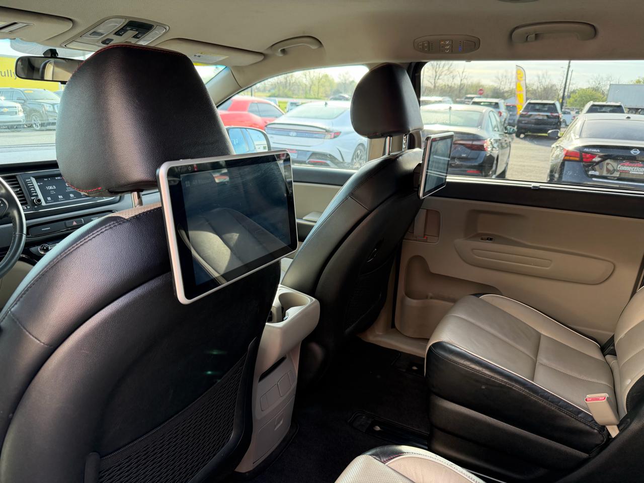 Kia Sedona EX FWD 2021