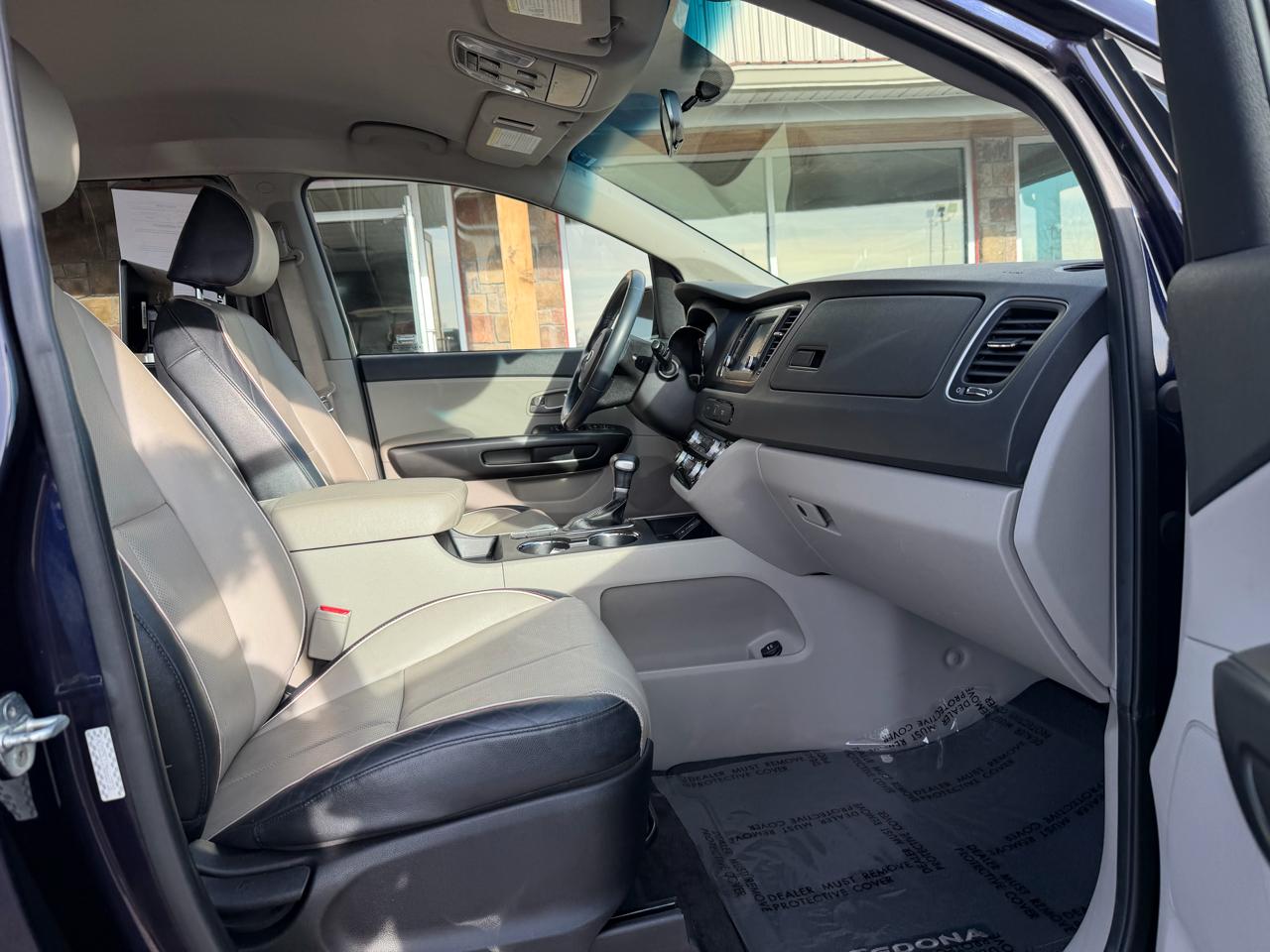 Kia Sedona EX FWD 2021