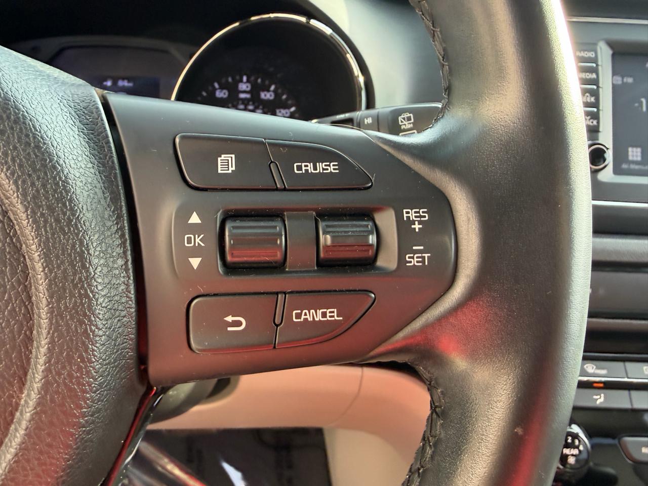 Kia Sedona EX FWD 2021