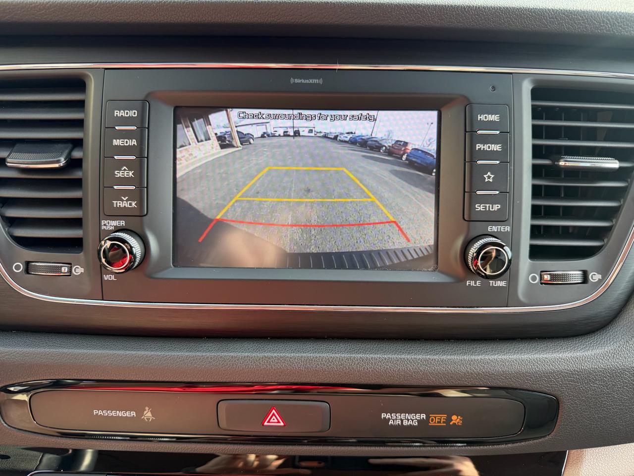 Kia Sedona EX FWD 2021